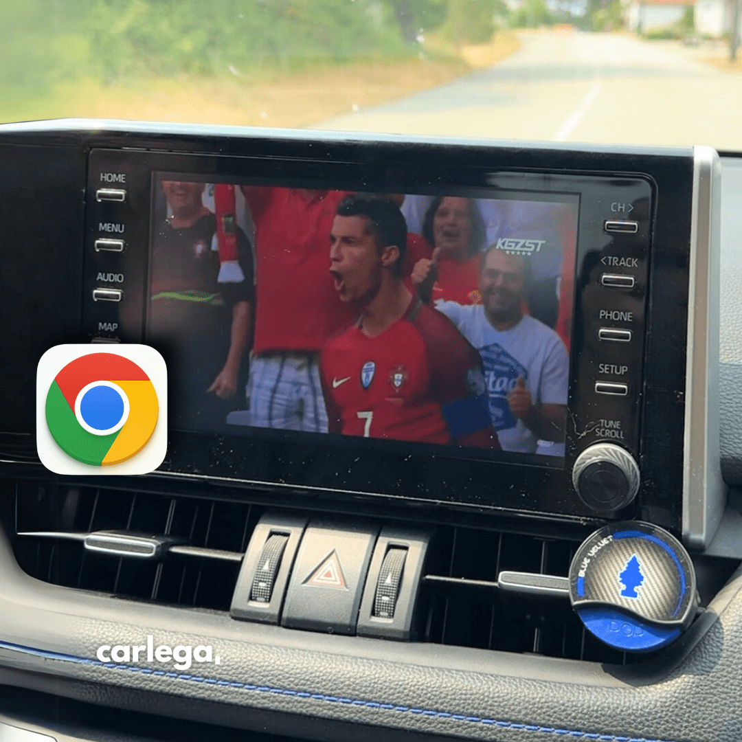 Fútbol en directo en el navegador Chrome de la pantalla del coche con la Smart Box Carlega